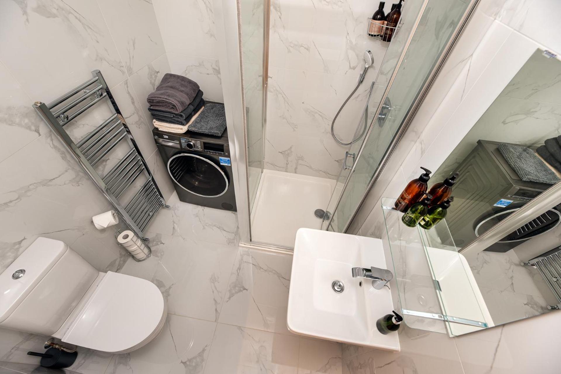 Апартаменты 2-bedroom Victorian In Kensington Лондон